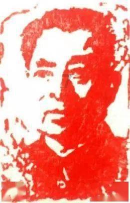 摆动小圆球
